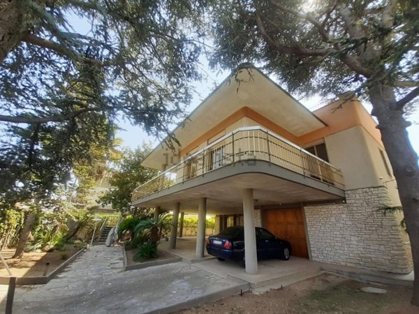 casa indipendente in vendita a Mesagne