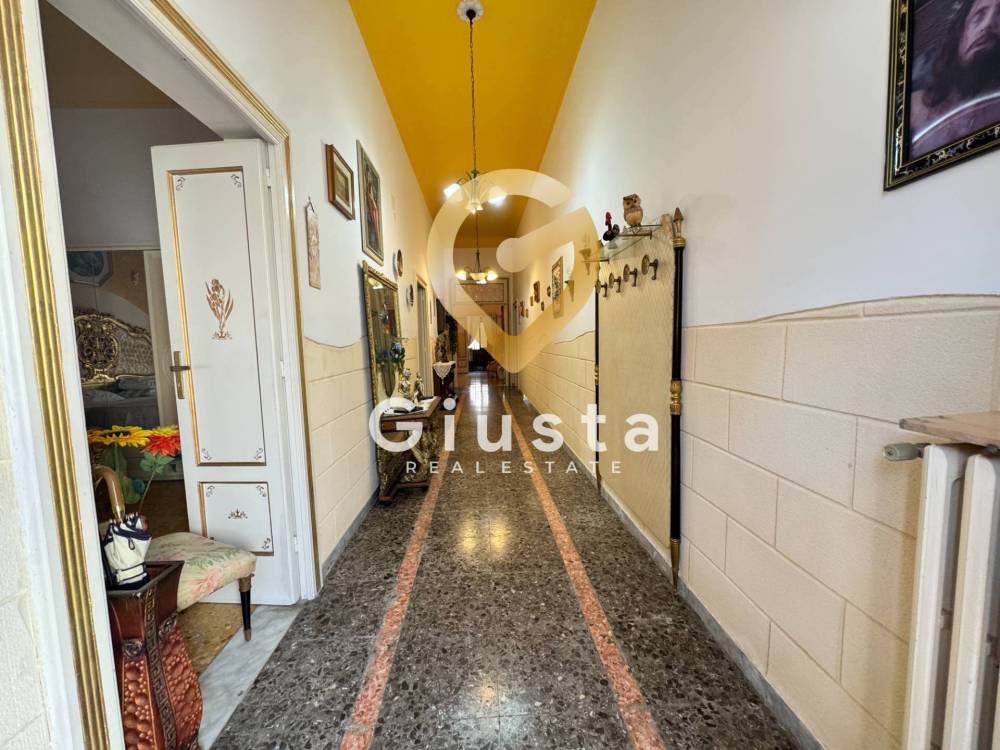 casa indipendente in vendita a Mesagne