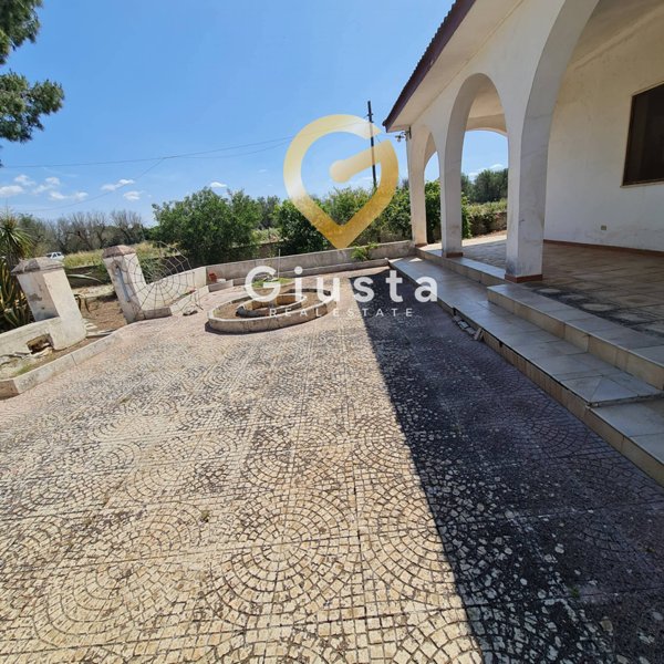 casa indipendente in vendita a Mesagne