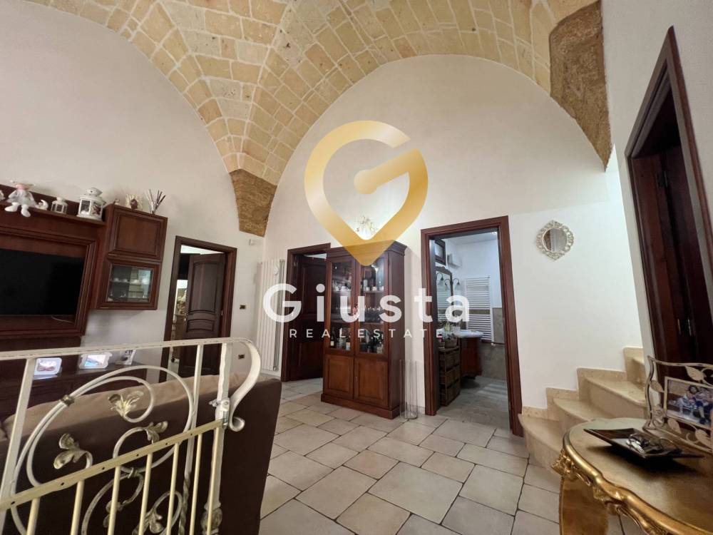 casa indipendente in vendita a Mesagne