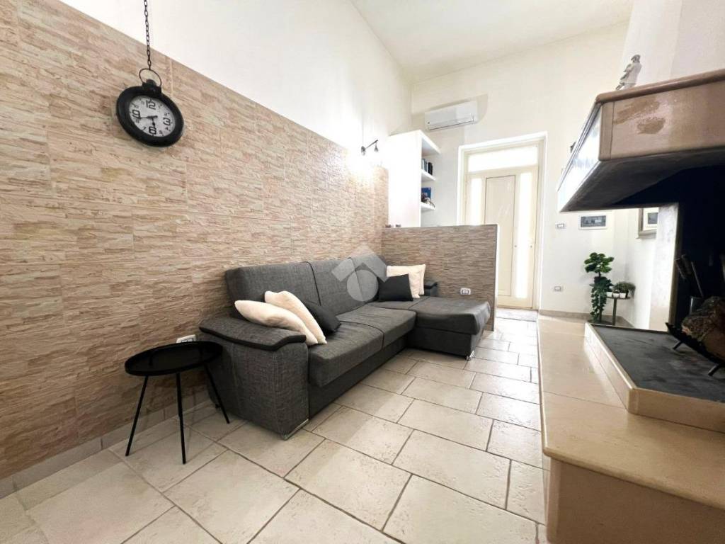 casa indipendente in vendita a Mesagne