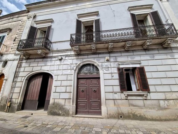 casa indipendente in vendita a Mesagne