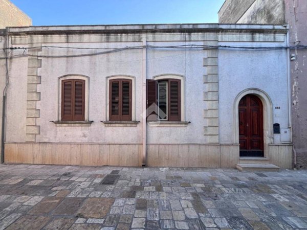 casa indipendente in vendita a Mesagne