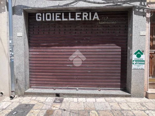 negozio in vendita a Mesagne