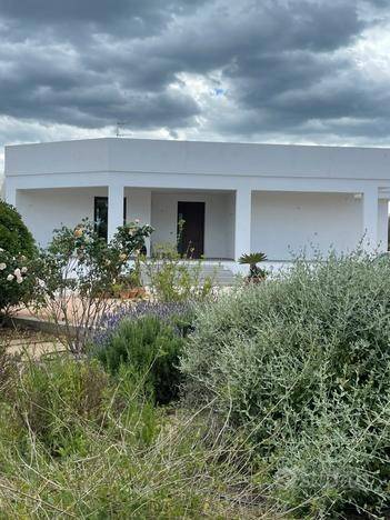 casa indipendente in vendita a Mesagne