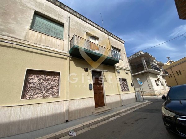 casa indipendente in vendita a Mesagne