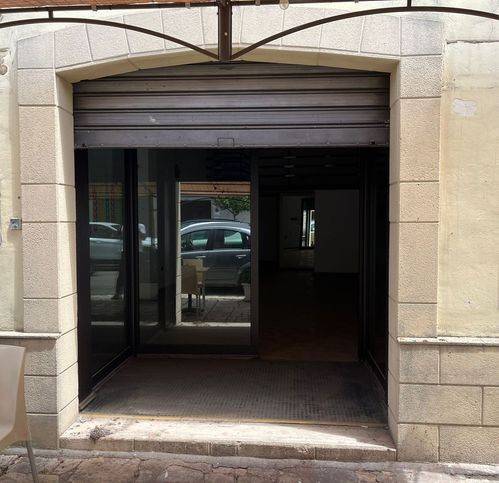 negozio in vendita a Mesagne