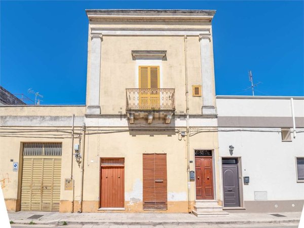 casa indipendente in vendita a Mesagne