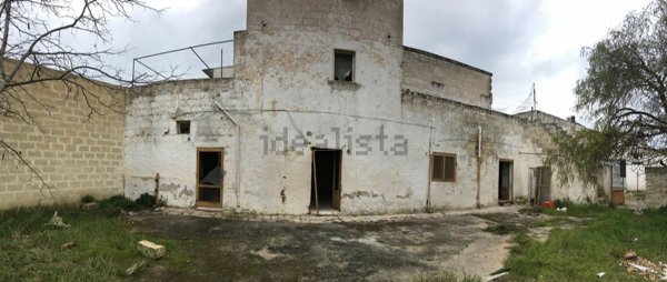 casale in vendita a Mesagne