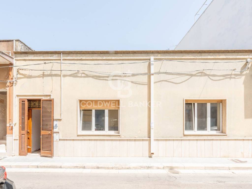 casa indipendente in vendita a Mesagne