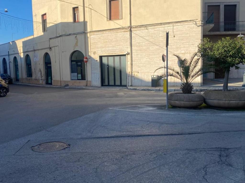 negozio in vendita a Mesagne