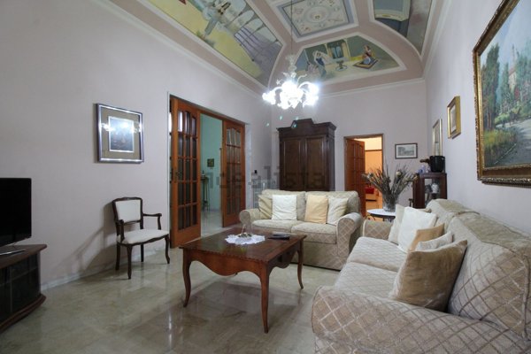 casa indipendente in vendita a Mesagne