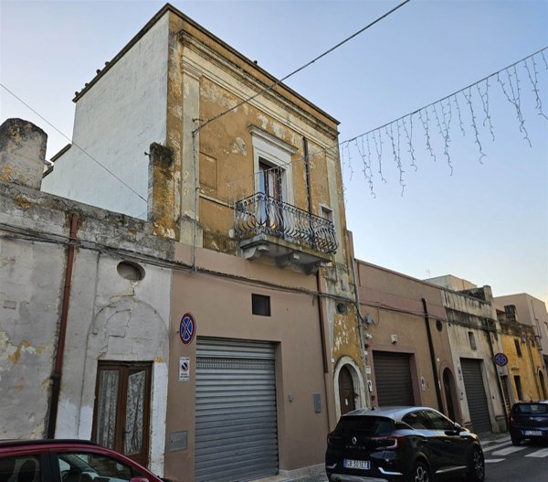casa indipendente in vendita a Mesagne