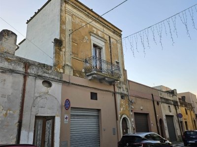 casa indipendente in vendita a Mesagne
