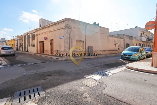 casa indipendente in vendita a Mesagne