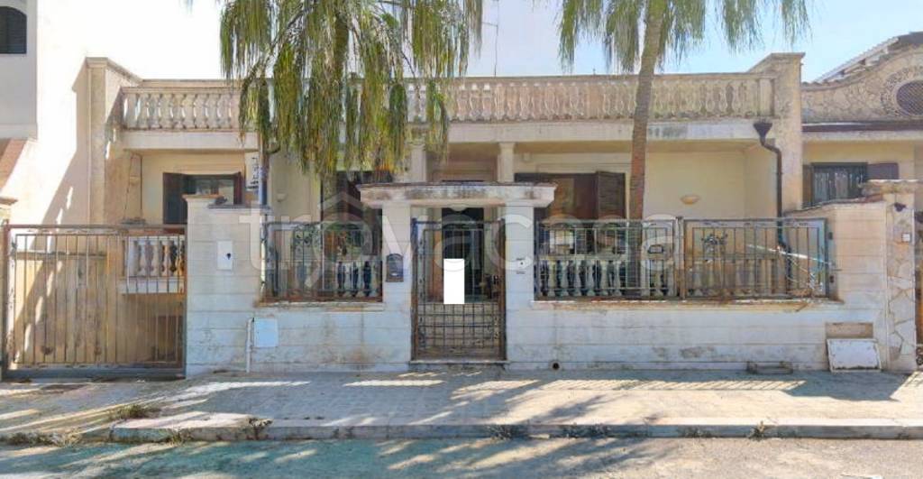 casa indipendente in vendita a Mesagne