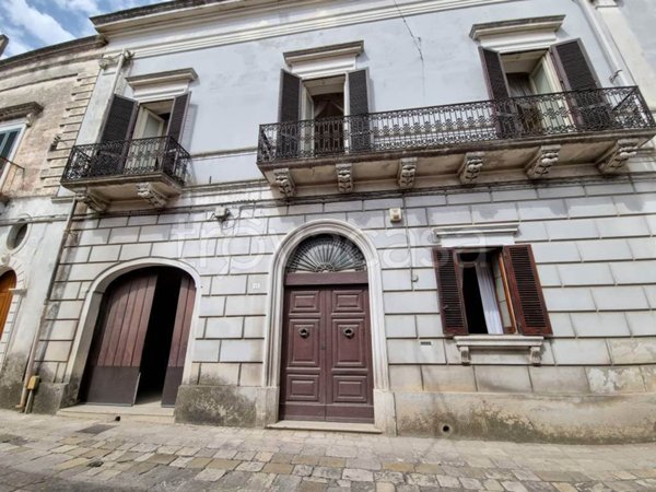 casa indipendente in vendita a Mesagne