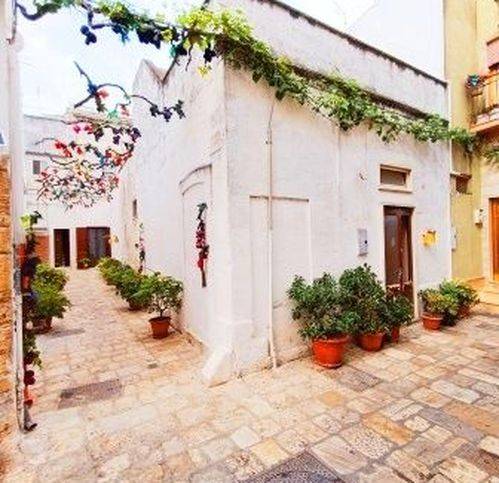 casa indipendente in vendita a Mesagne