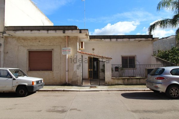 casa indipendente in vendita a Mesagne