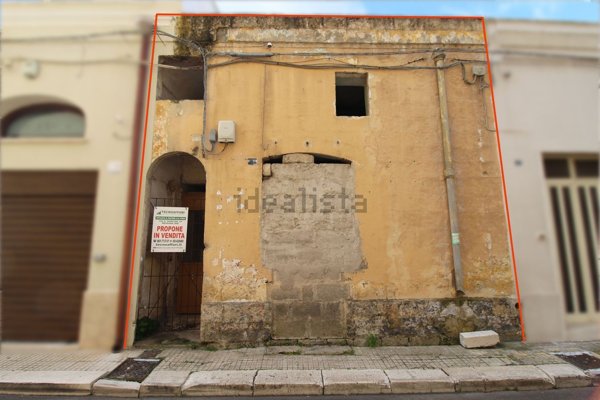 casa indipendente in vendita a Mesagne