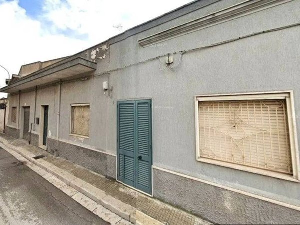 casa indipendente in vendita a Mesagne