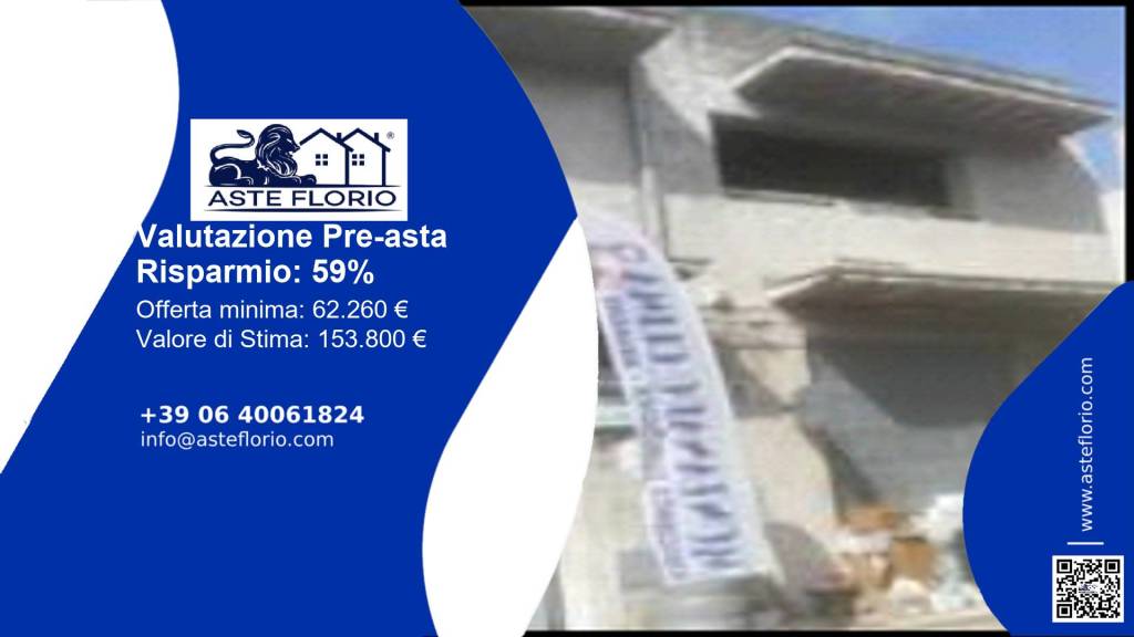 locale commerciale in vendita a Mesagne