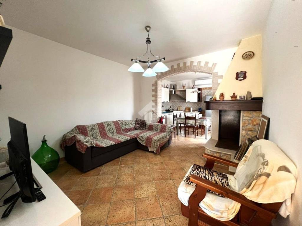 casa indipendente in vendita a Mesagne