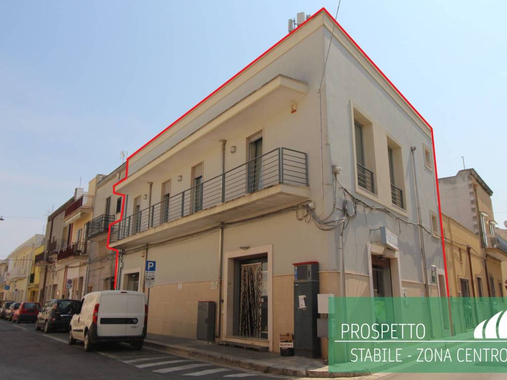 intera palazzina in vendita a Mesagne