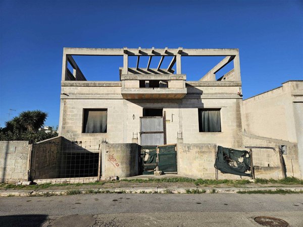 casa indipendente in vendita a Mesagne
