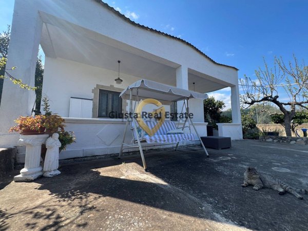 casa indipendente in vendita a Mesagne