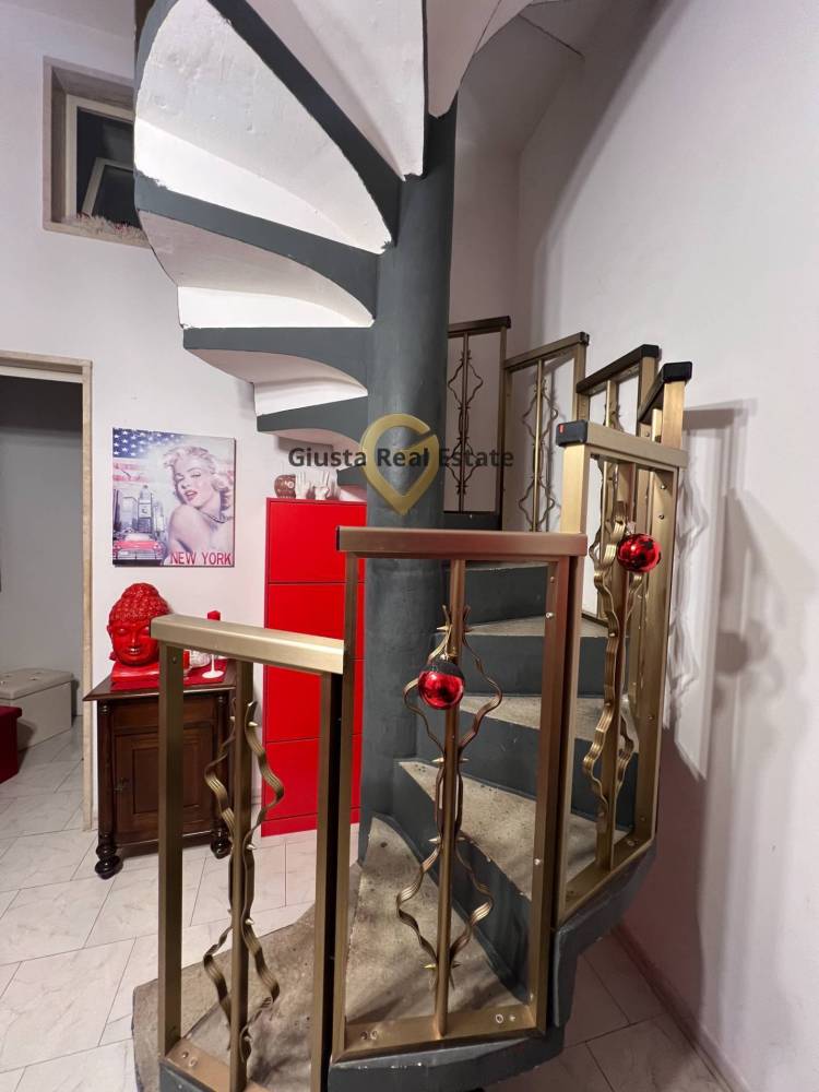 casa indipendente in vendita a Mesagne