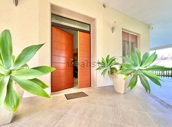 casa indipendente in vendita a Mesagne