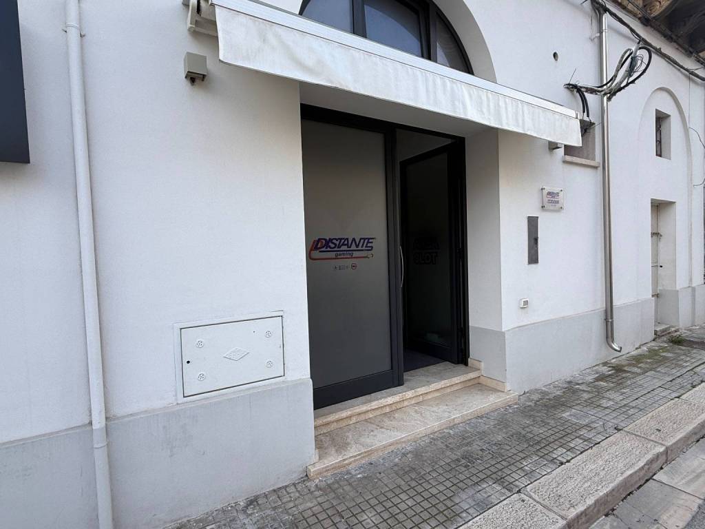 negozio in vendita a Mesagne