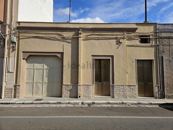casa indipendente in vendita a Mesagne