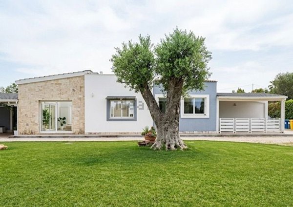 casa indipendente in vendita a Mesagne