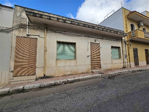 casa indipendente in vendita a Mesagne