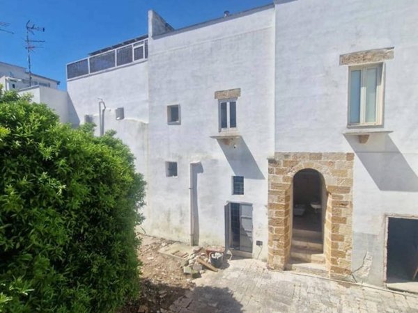 casa indipendente in vendita a Mesagne