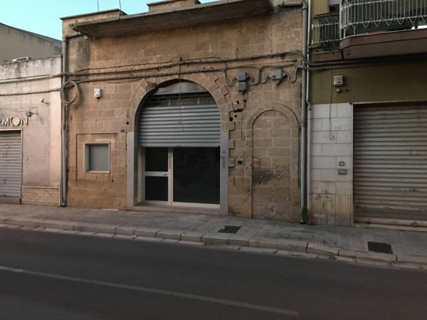 negozio in vendita a Mesagne
