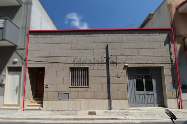 casa indipendente in vendita a Mesagne