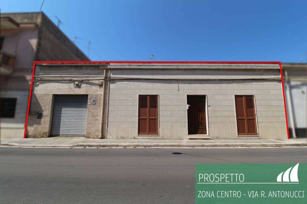 casa indipendente in vendita a Mesagne