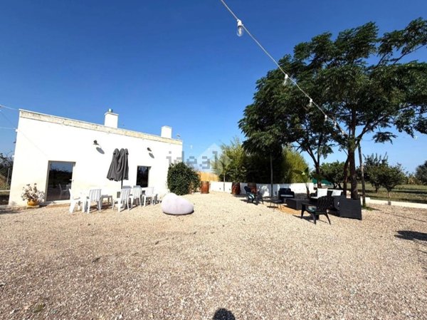 casa indipendente in vendita a Mesagne