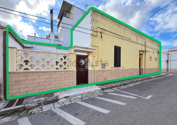 casa indipendente in vendita a Mesagne