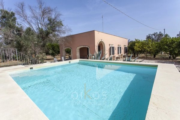 casa indipendente in vendita ad Oria