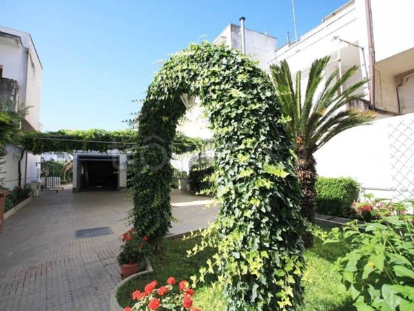 appartamento in vendita ad Oria