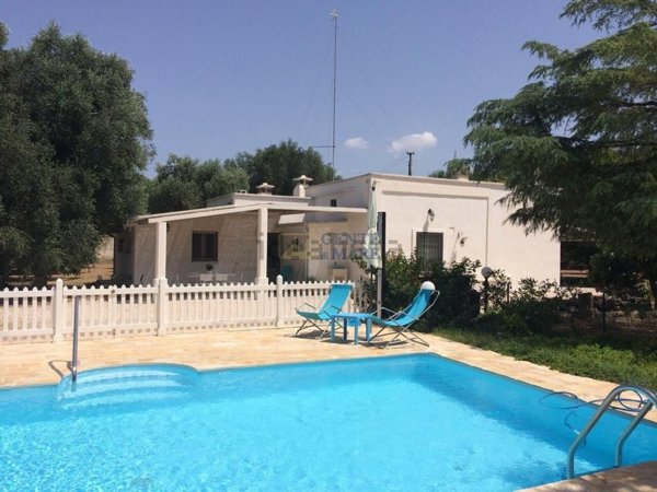 casa indipendente in vendita ad Oria