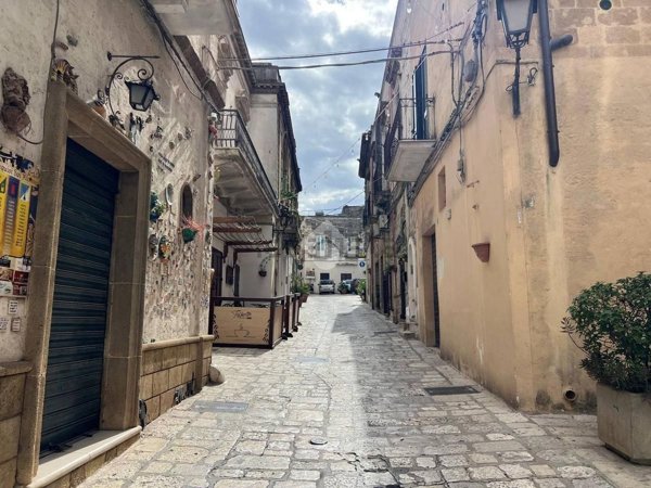 appartamento in vendita ad Oria