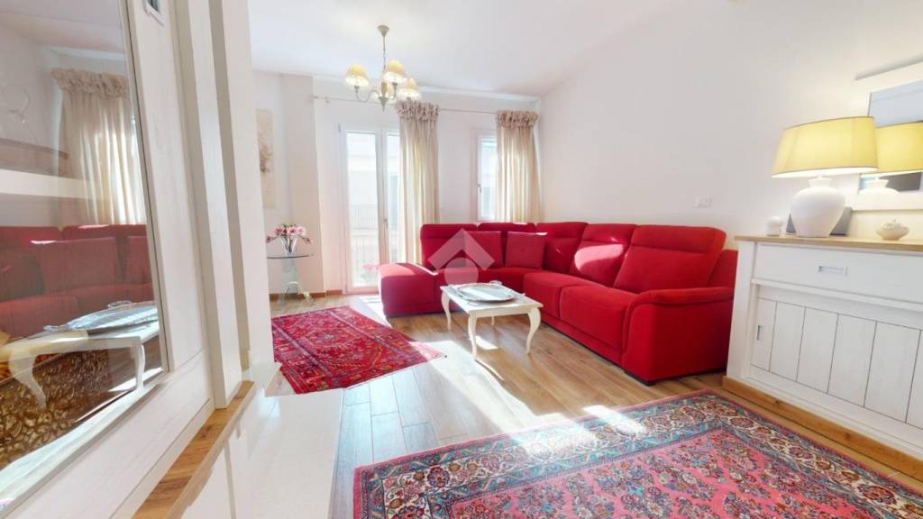 casa indipendente in vendita ad Oria