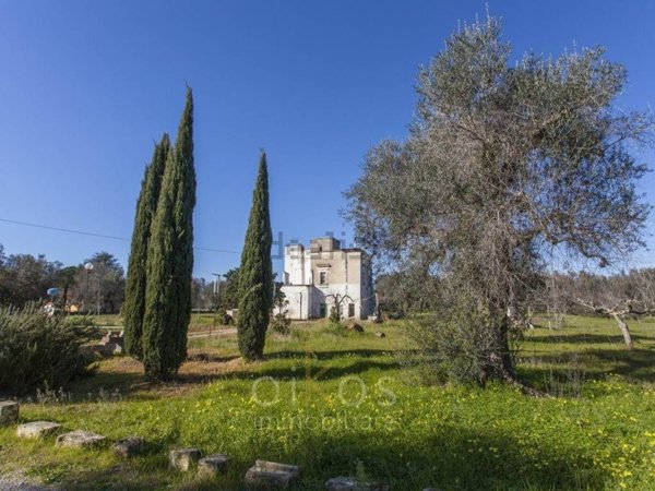 casa indipendente in vendita ad Oria