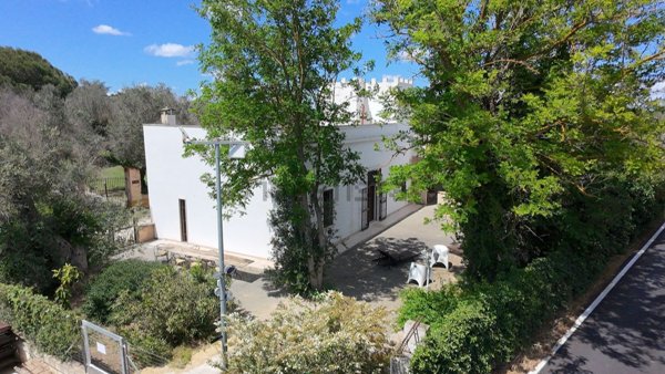casa indipendente in vendita ad Oria