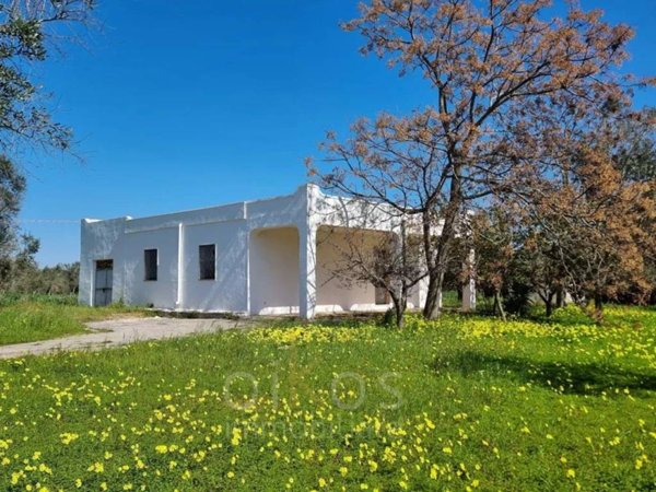 casa indipendente in vendita ad Oria